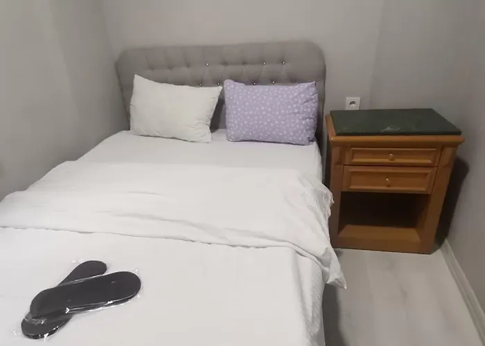 Taksim Pera Centre House