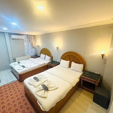 Taksim Pera Centre House מלון *