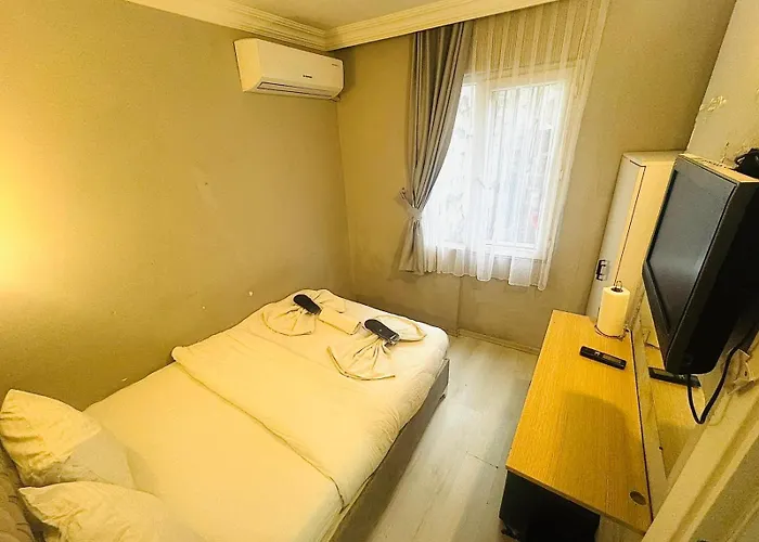 Taksim Pera Centre House Hotel *